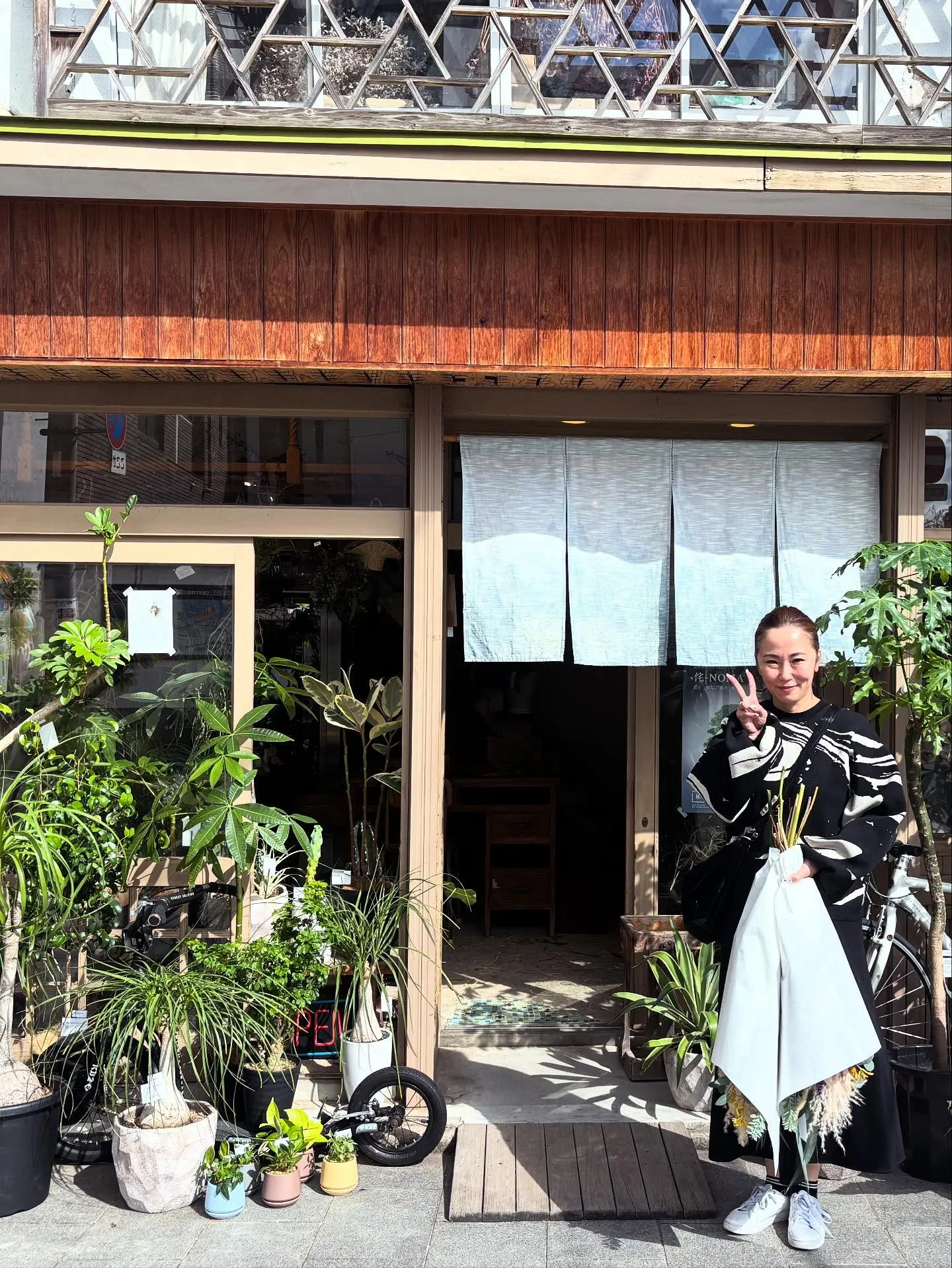 素敵なお花やさんを発見💡